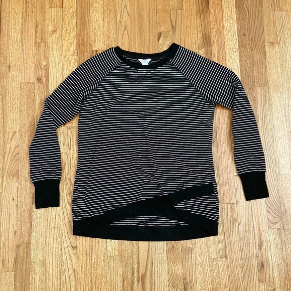 STAR WARS, CES FEMME, DANSKIN | Bundle of Oversized Leisure Long-Sleeve Shirts - Picture 2 of 11